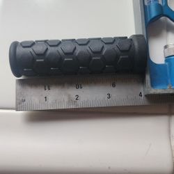 5 pairs New grips for bikes,scooters and wheel chairs