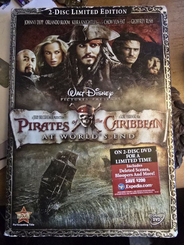 Pirates of the Caribbean: At World's End 2-Disc Limited Edition DVD
