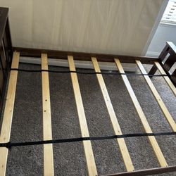 Full Size Bed 