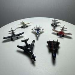 Micro Machines Lot of 7 Military Planes Including Black Jet SR71 &  B-b1 Bomber