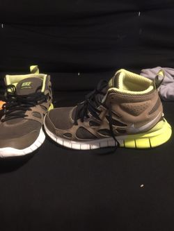Nike Free Run 2 Mid for Sale in Modesto, - OfferUp