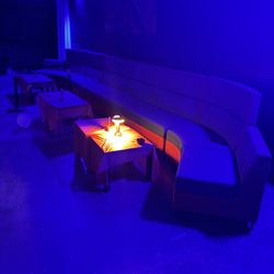 Modular Curved Lounge Booth Seating – Club / Restaurant Booth Set