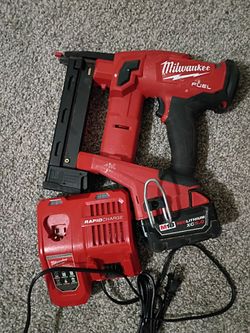 Milwalkie battery powered stapler