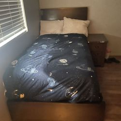 2 Twin Bed With Mattress