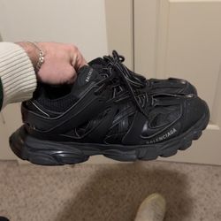 Balenciaga Track