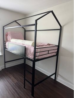 Twin House/Montessori Beds