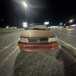 1990 Lexus LS 400