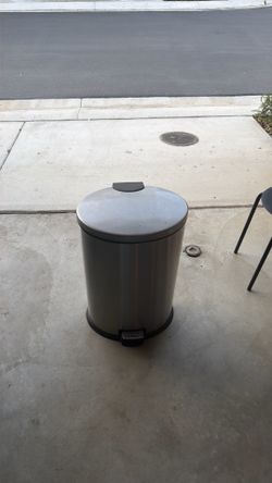 Stainless Steel Trashcan