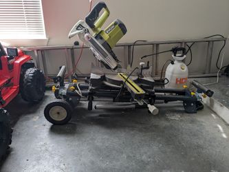Ryobi Miter Saw 10 in. 15a With Folding/Rolling Stand