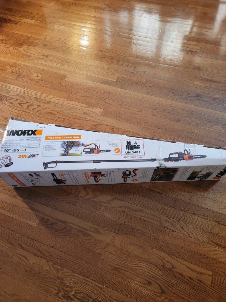WORX 20V CORDLESS POLE CHAINSAW with EXTENSION POLE (Brand New)