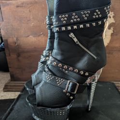 Heeled Boots