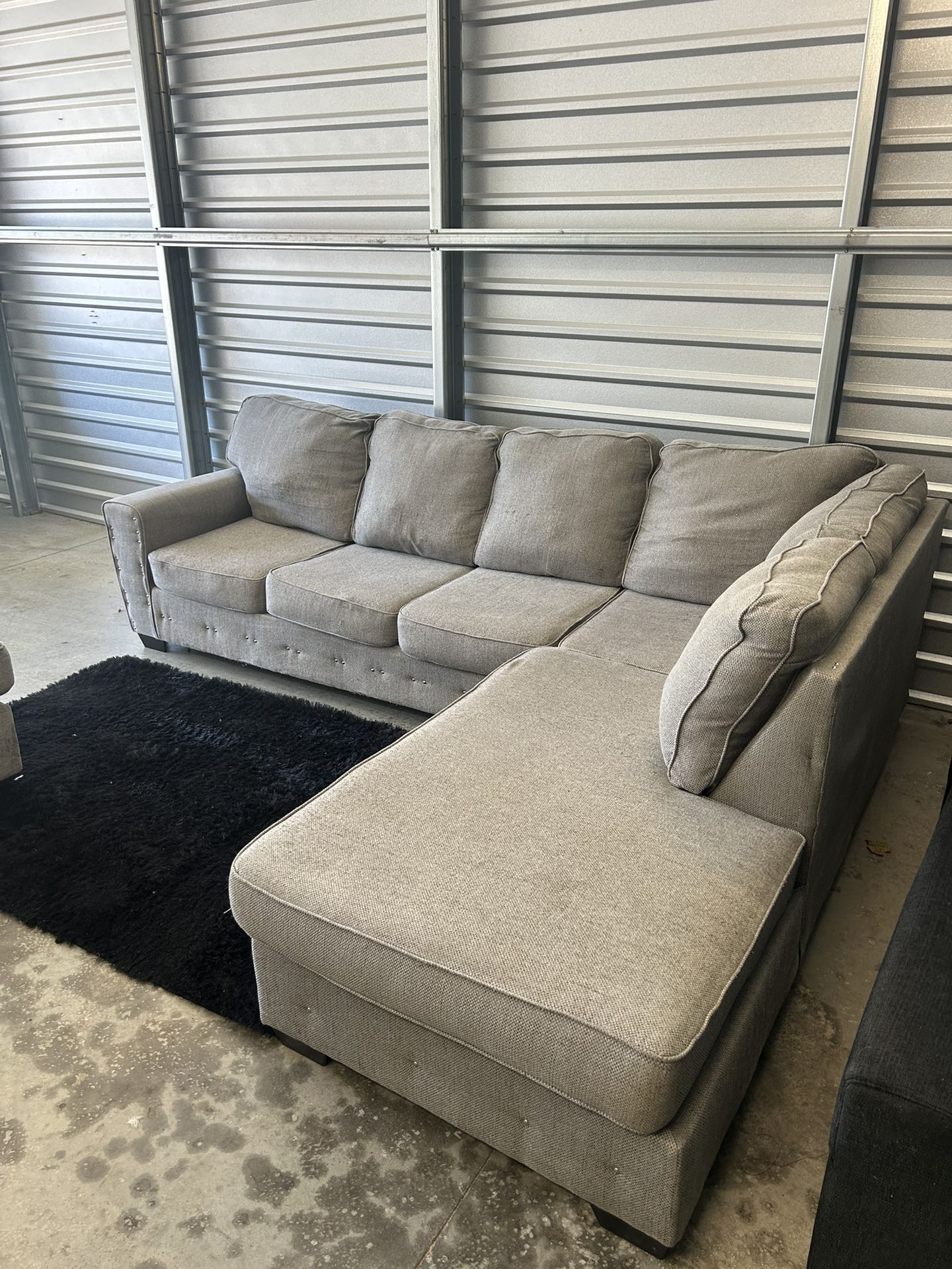 Sectional Sofa/ Couch (We Deliver) 