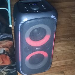 “ONN” Bluetooth Portable Speaker 