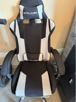 Gaming chair