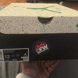 Air Jordan four RM white red black size 12 in men