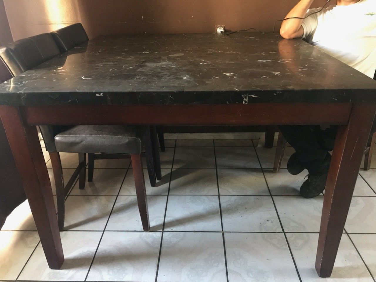 FREE MARBLE TABLE