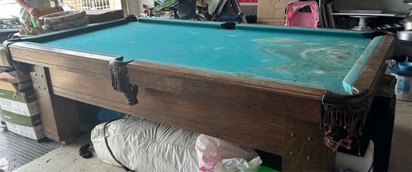 Free pool table