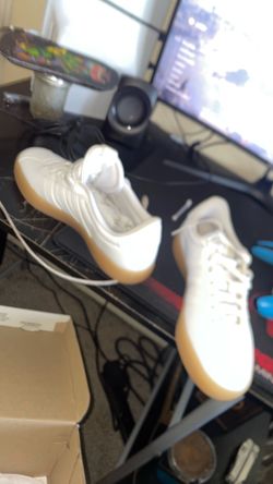 Snow White adidas