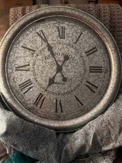 Clock - 27” diameter