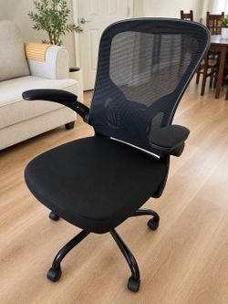 Brand New Ergonomic desk chair