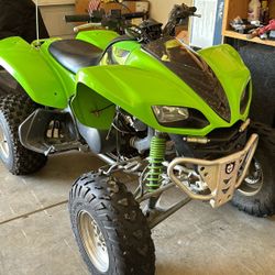 04 Kawasaki 700 