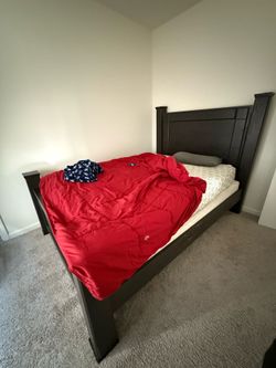 Queen Size bed for sale