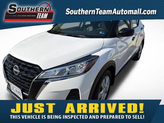 2025 Nissan Kicks Play
