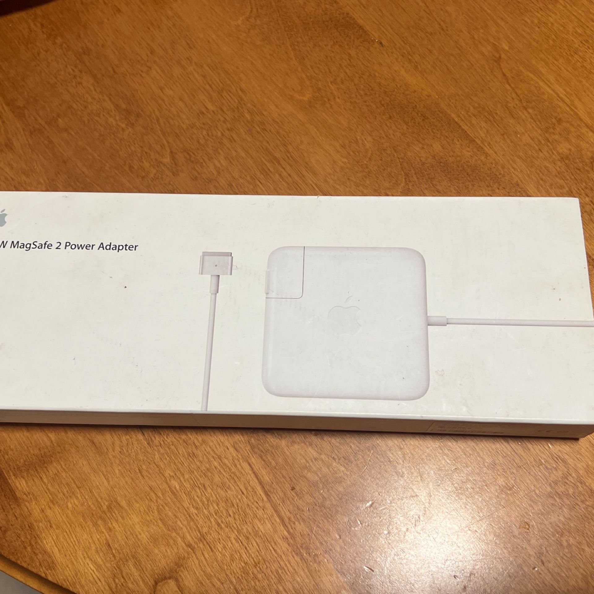 85 W Magsafe 2 Power Adapter
