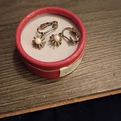 Vintage Rhinestone Earrings 