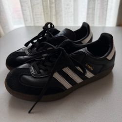 Boys Shoes Size 1