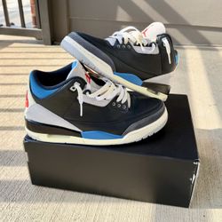 AIR JORDAN 3 RETRO OG BLACK/CHILE RED-NEUTRAL GREY 