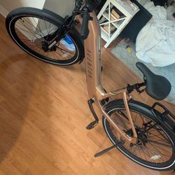 Brand New Aventon Level 3