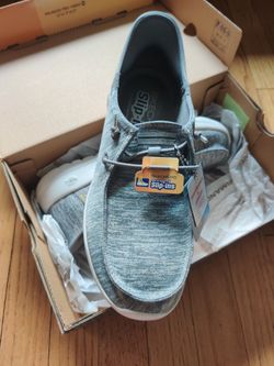 Women's Skechers shoes