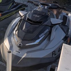 Seadoo Jet Ski - 300 GTX