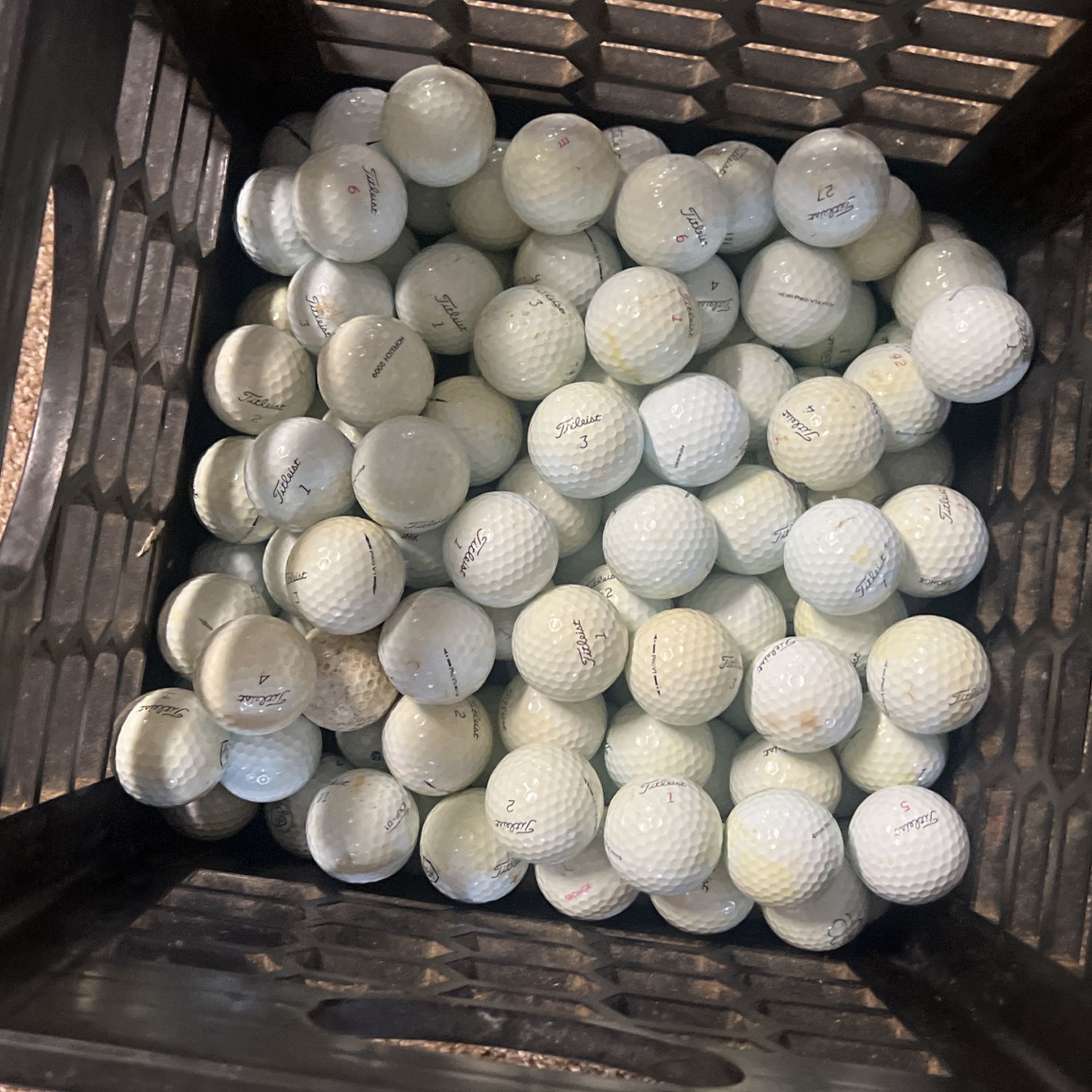 120 Titleist Pro V1 AVX Golf Balls 