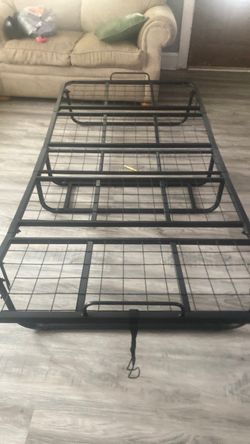 Y twin, metal bed, fremheavy