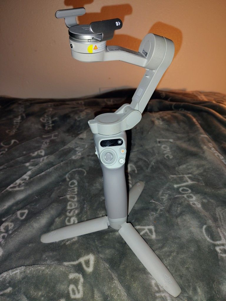 DJI Osmo Mobile Se Smartphone Gimbal