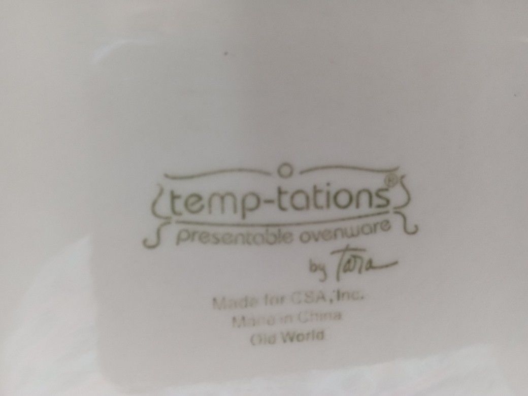 Temp-Tations Black Measuring Cups