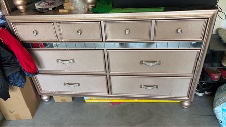 Dresser, night stand and mirror