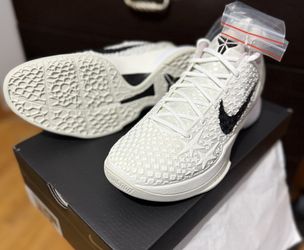 Men’s Kobe Protro VI All Star Size 8.5 DS 