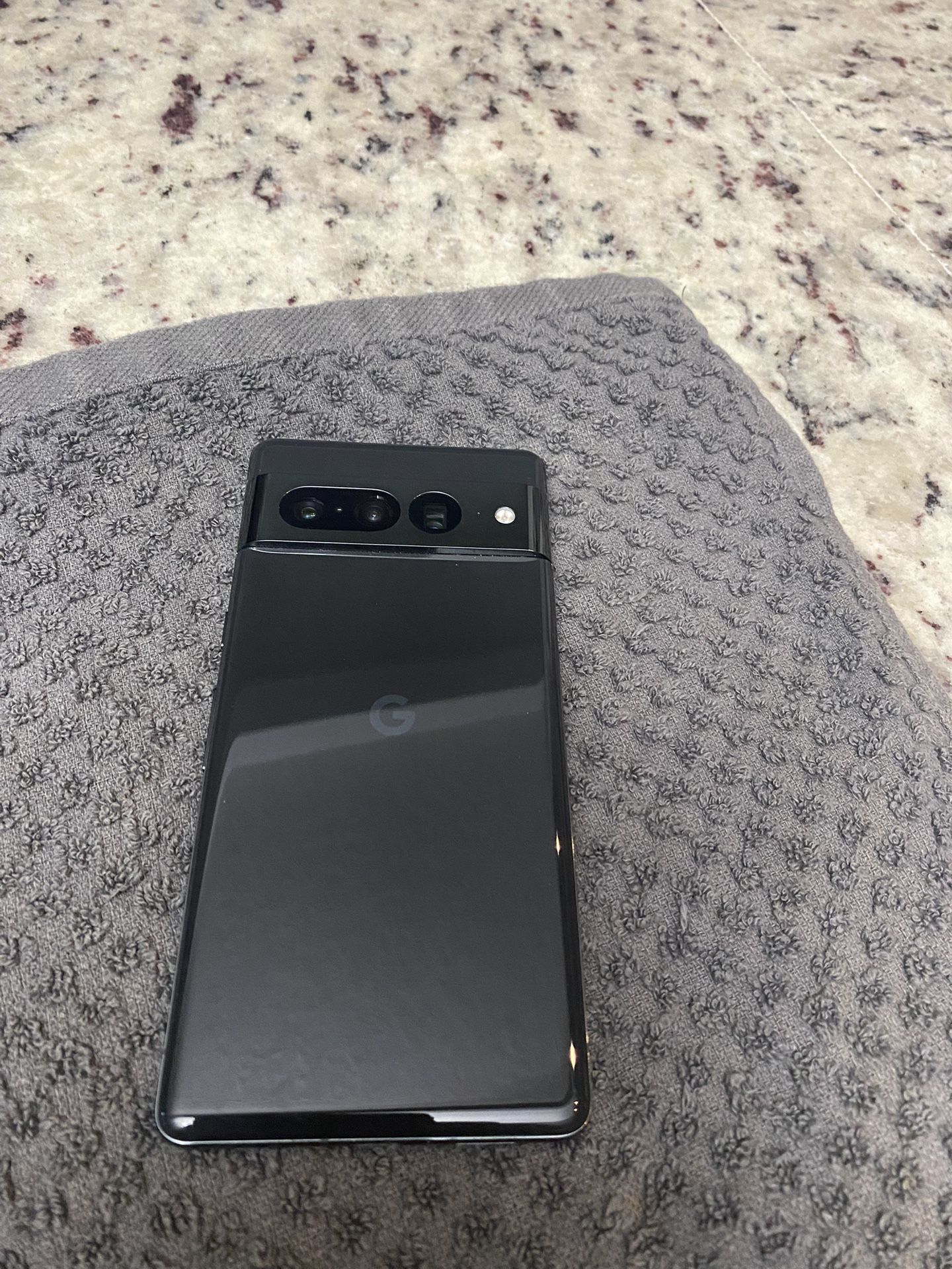 Google Pixel 7 Pro Cellphone (128GB) Unlocked