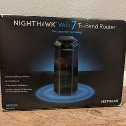 Netgear Nighthawk RS700S-100NAS BE19000 Tri-Band WiFi 7 Router, 19Gbps, 6Ghz, 10Gbps WAN/LAN Ports, VPN