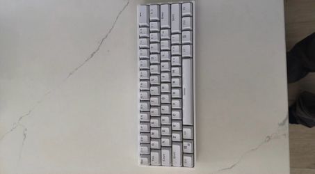 Kraken keyboard 60% PRO-whiteout-Near perfect condition-Gaming, Gaming keyboard