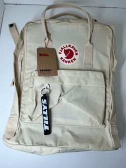 Tilly's FJALLRAVEN Kånken Backpack (Cream/beige)