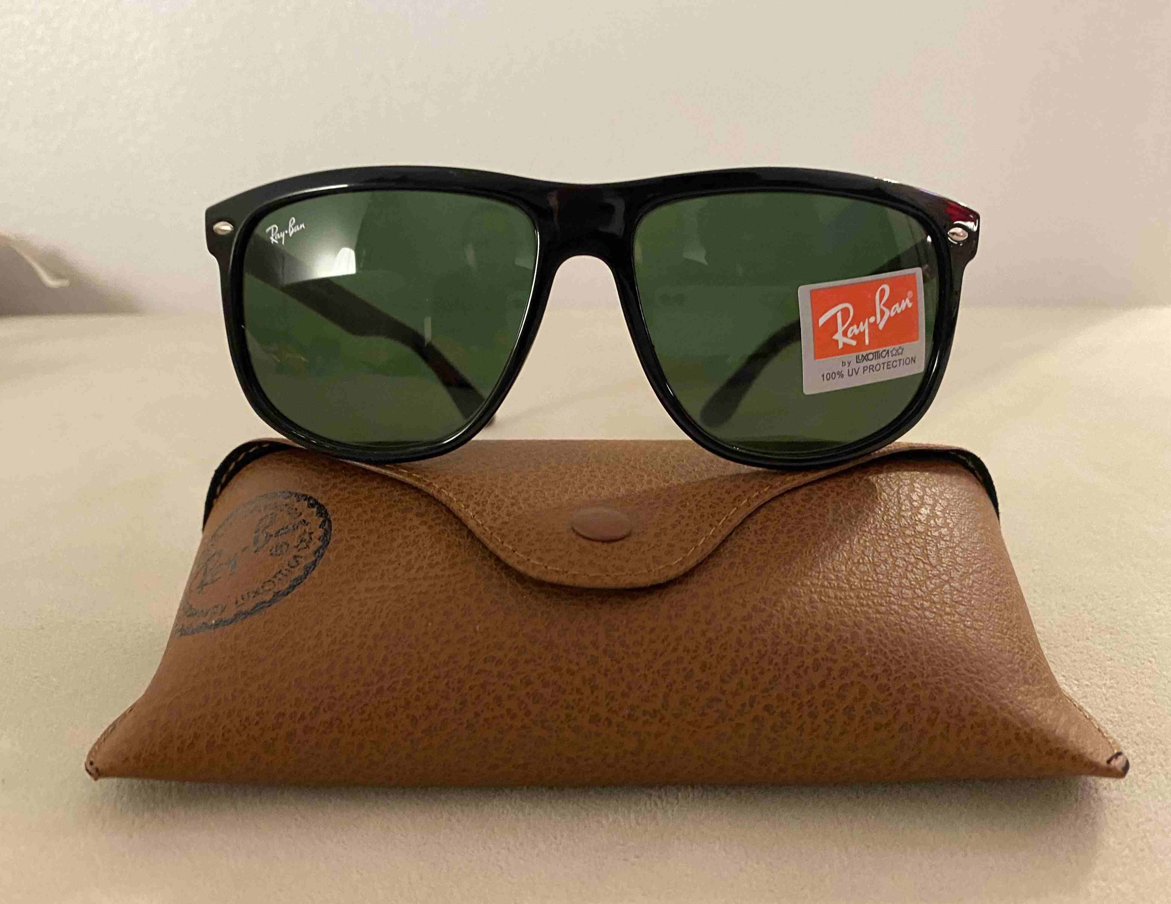 Brand New Authentic RayBan Justin Sunglasses