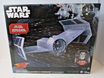 Star Wars Darth Vader’s Tie Advanced x1 Starfighter