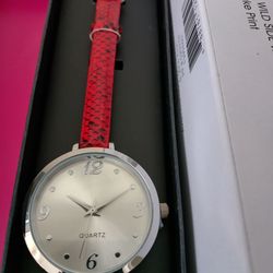 Avon Walk On The Wild Side Snake Print Watch NIB