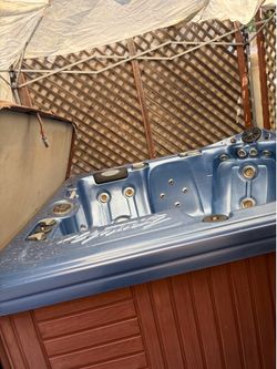 Free jacuzzi