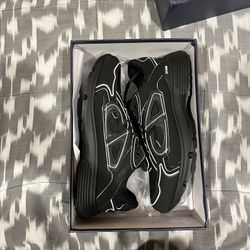 DIOR B30 SNEAKER