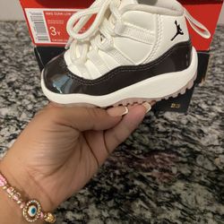 Jordan  Retro 11s 